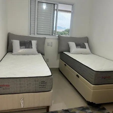 APARTAMENTO NA PRAIA CENTRO De BERTIOGA-2